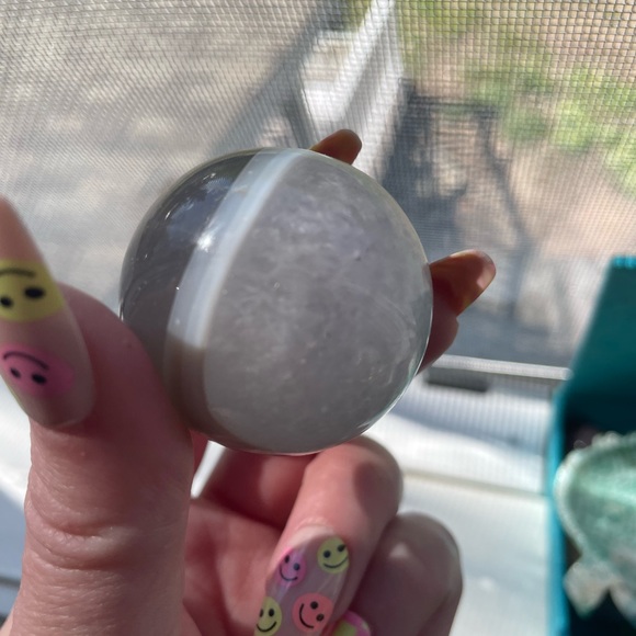 Showing - Picture 7 of 16